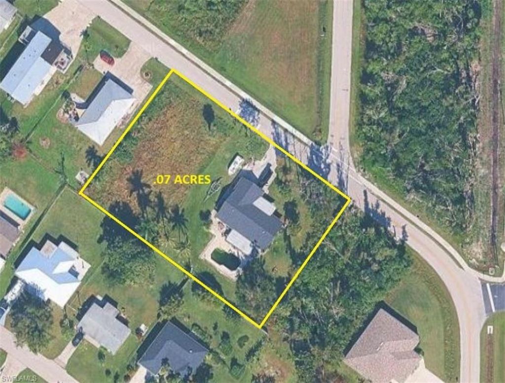 5419 Avenue E, Bokeelia, FL 33922 Photo