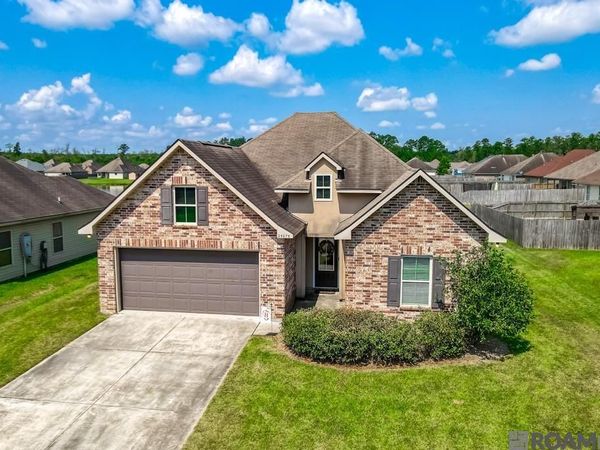 25675 Buffwood Dr, Denham Springs, LA 70726