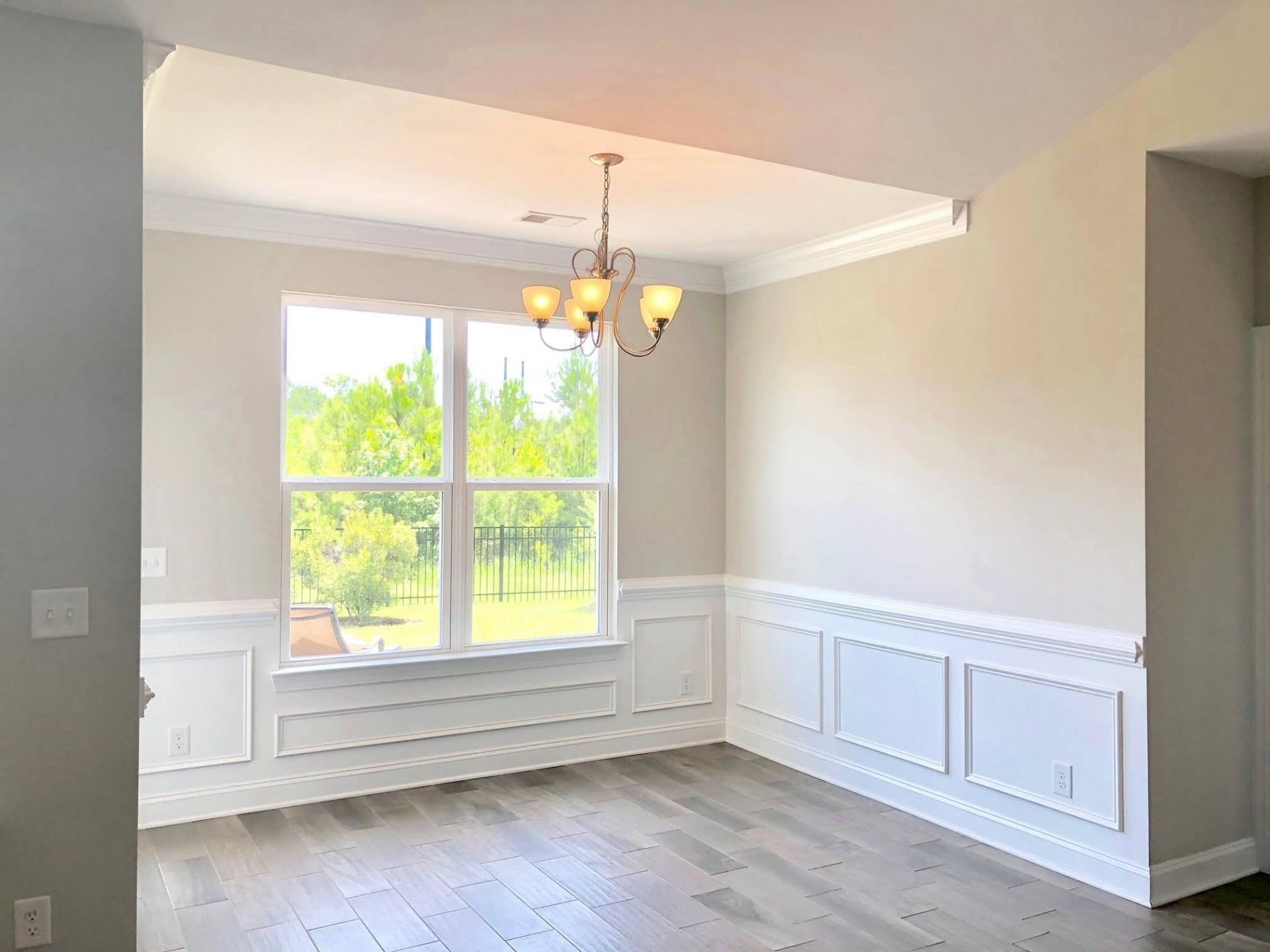 1865 Parish Way Photo 10