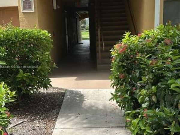 4131 San Marino Blvd , Unit 303, West Palm Beach, FL 33409