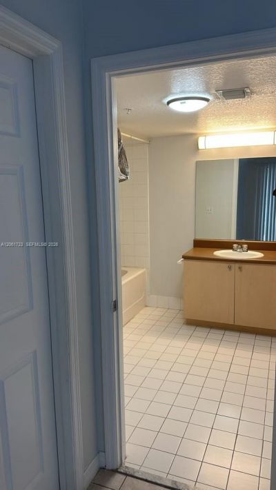 4131 San Marino Blvd, Unit 303, West Palm Beach, FL 33409 Photo