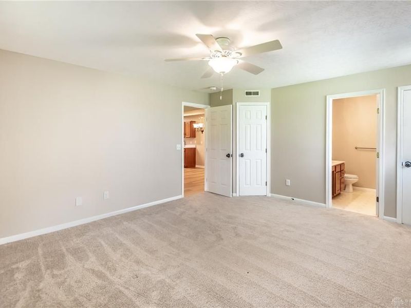 4220 Endeavor Drive, Unit 101, Colerain Township, OH 45252 Photo 16
