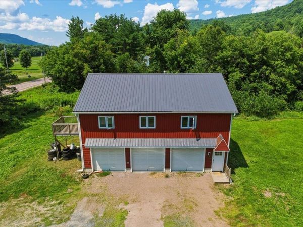 1638 US Route 2, Waterbury, VT 05677