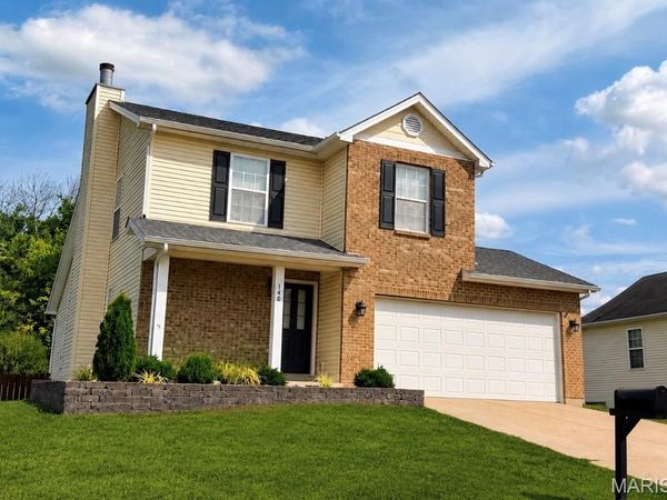 140 Majestic Lakes Boulevard, Moscow Mills, MO 63362