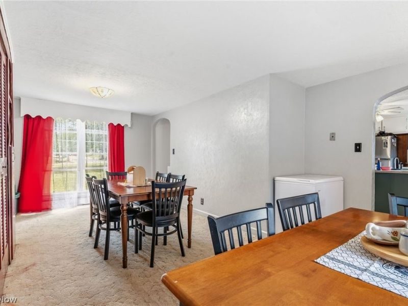 297 S Rockhill Avenue, Alliance, OH 44601 Photo 10