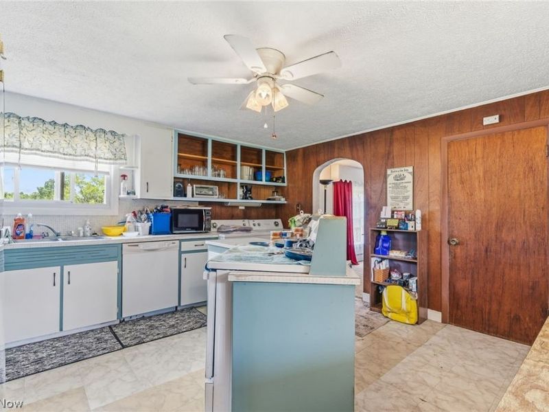 297 S Rockhill Avenue, Alliance, OH 44601 Photo 15