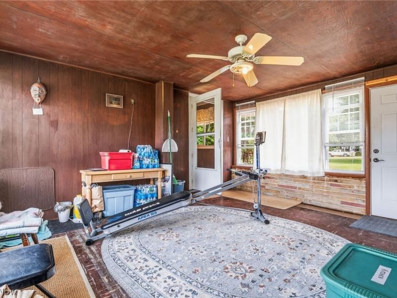297 S Rockhill Avenue, Alliance, OH 44601 Photo 18