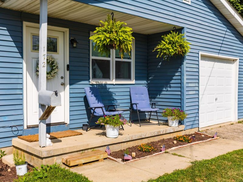 172 S Madison Road, London, OH 43140 Photo 2