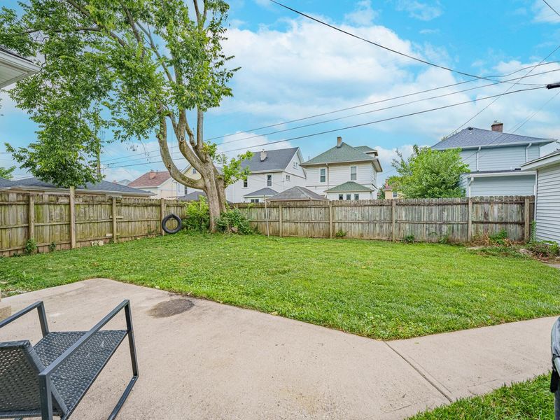 615 Wellmeier Avenue, Dayton, OH 45410 Photo 32