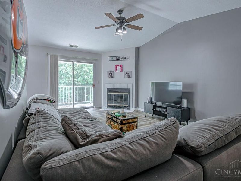 5352 Werk Road, Unit 3, Cincinnati, OH 45248 Photo 5