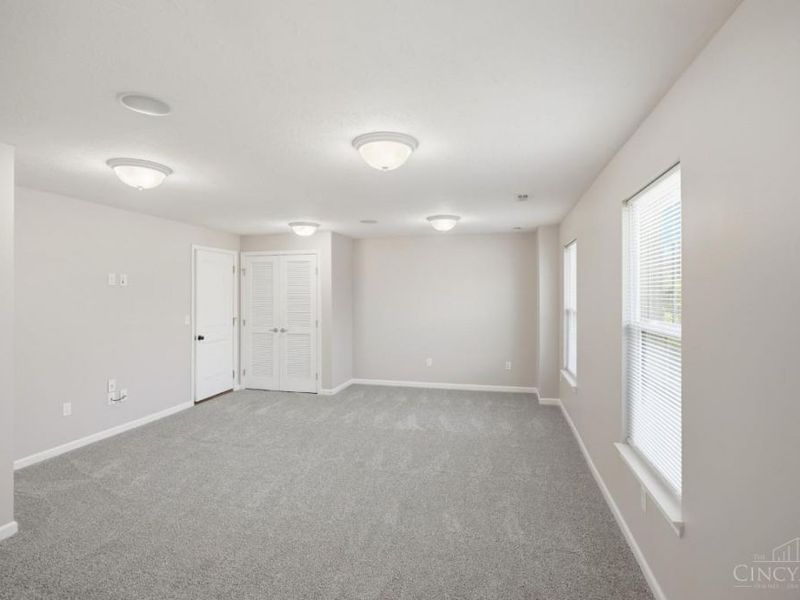9550 Cobblestone Walk, West Chester, OH 45069 Photo 6