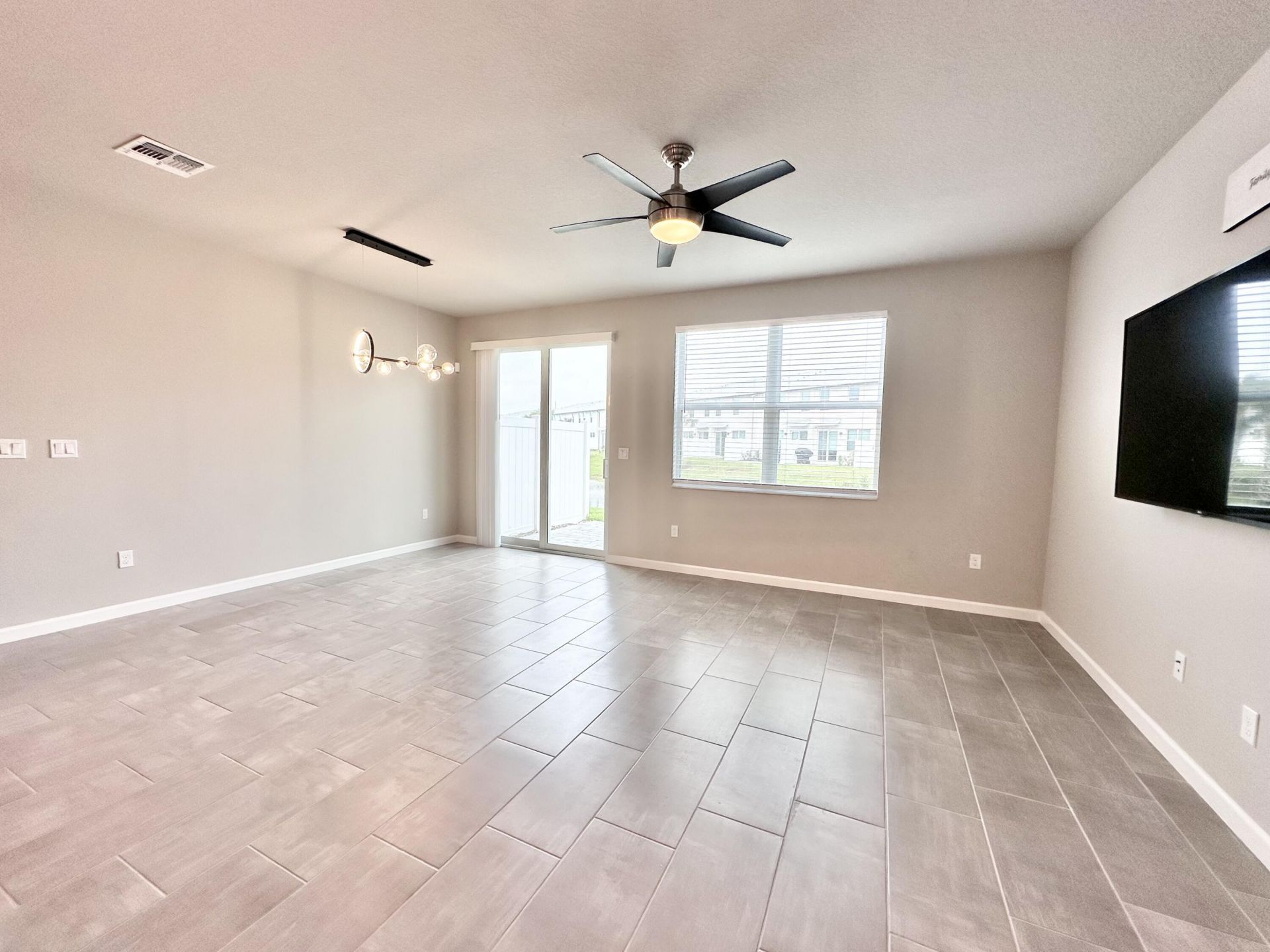 1733 Lindley Street, West Palm Beach, FL 33407 Photo