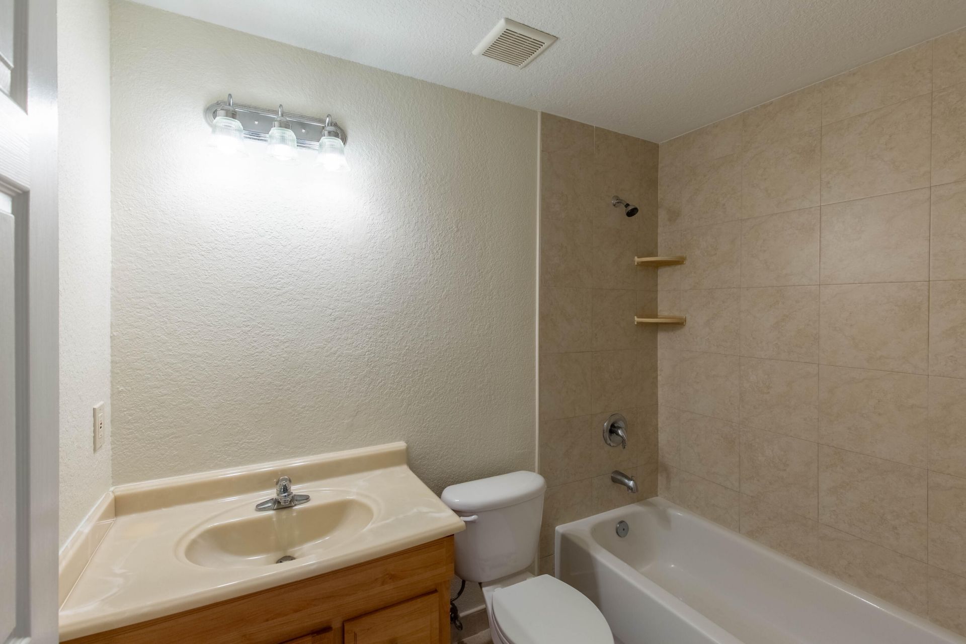 1240 Grandview Circle, Royal Palm Beach, FL 33411 Photo