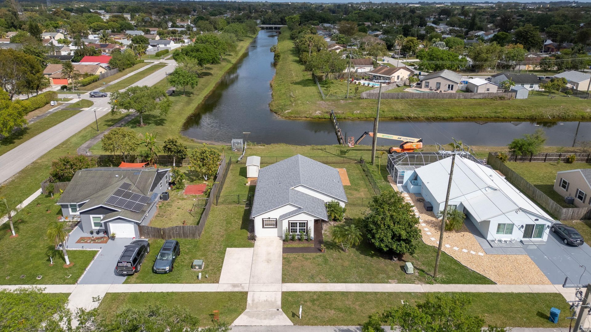 1240 Grandview Circle, Royal Palm Beach, FL 33411 Photo