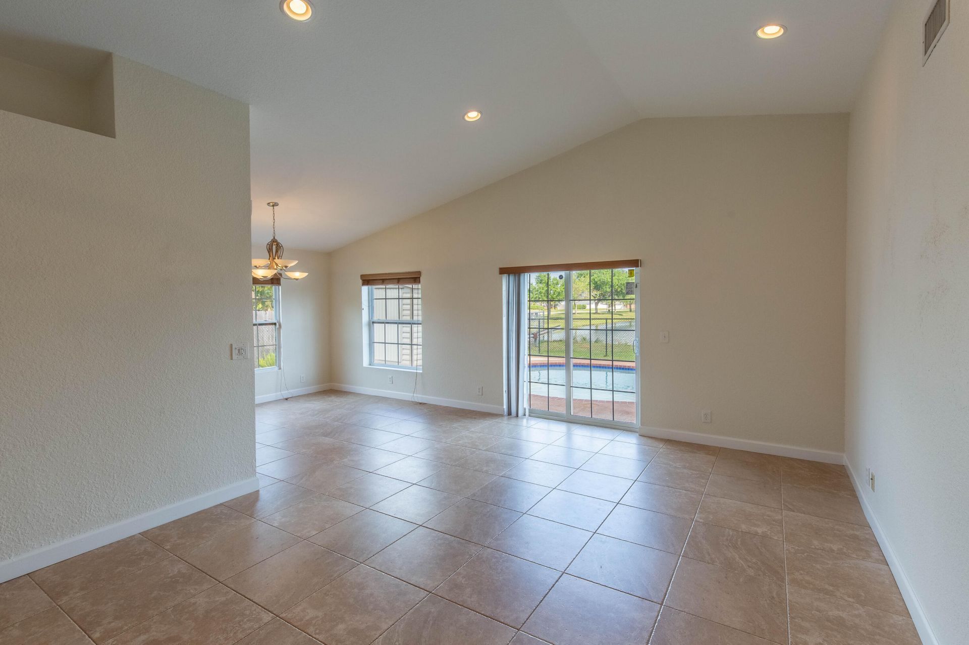 1240 Grandview Circle, Royal Palm Beach, FL 33411 Photo
