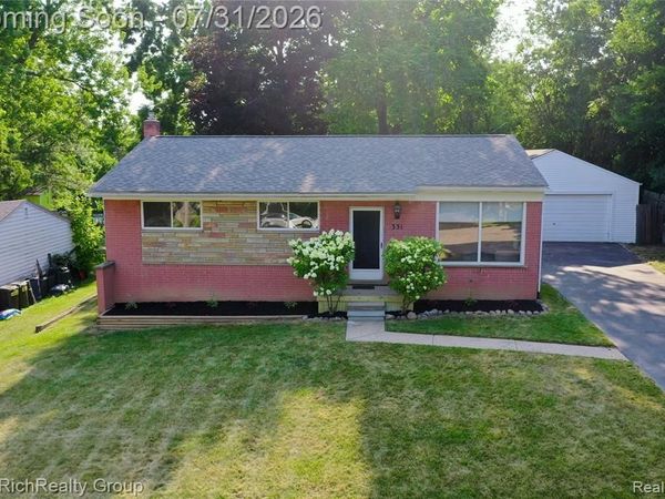 331 Lorberta Lane, Waterford Township, Mi 48328