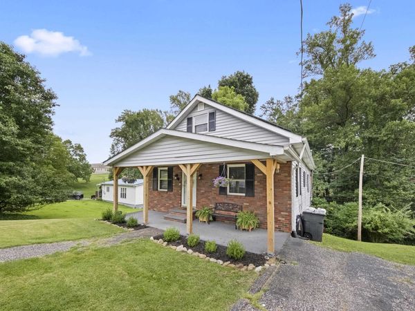 480 Walker , Raceland, KY 41169
