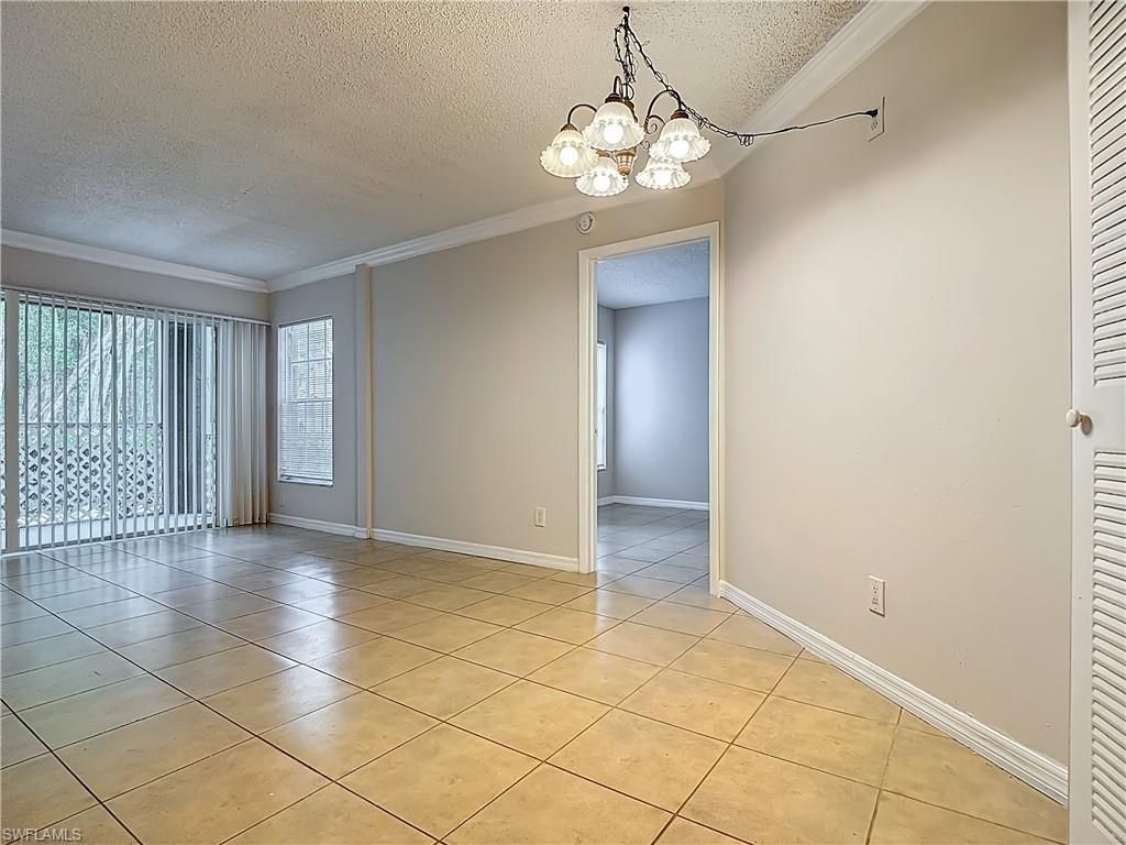 194 Santa Clara Dr, Unit 12, Naples, FL 34104 Photo
