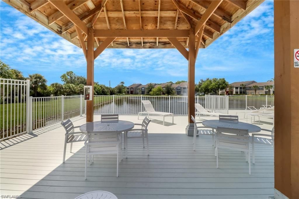 194 Santa Clara Dr, Unit 12, Naples, FL 34104 Photo