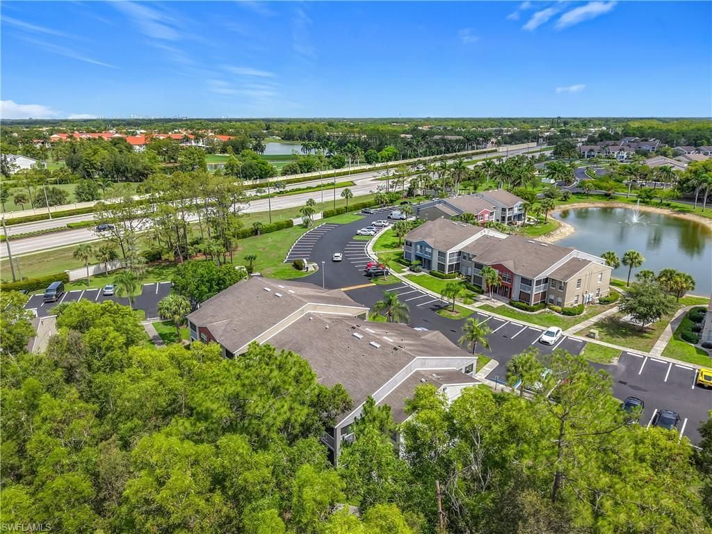 194 Santa Clara Dr, Unit 12, Naples, FL 34104 Photo