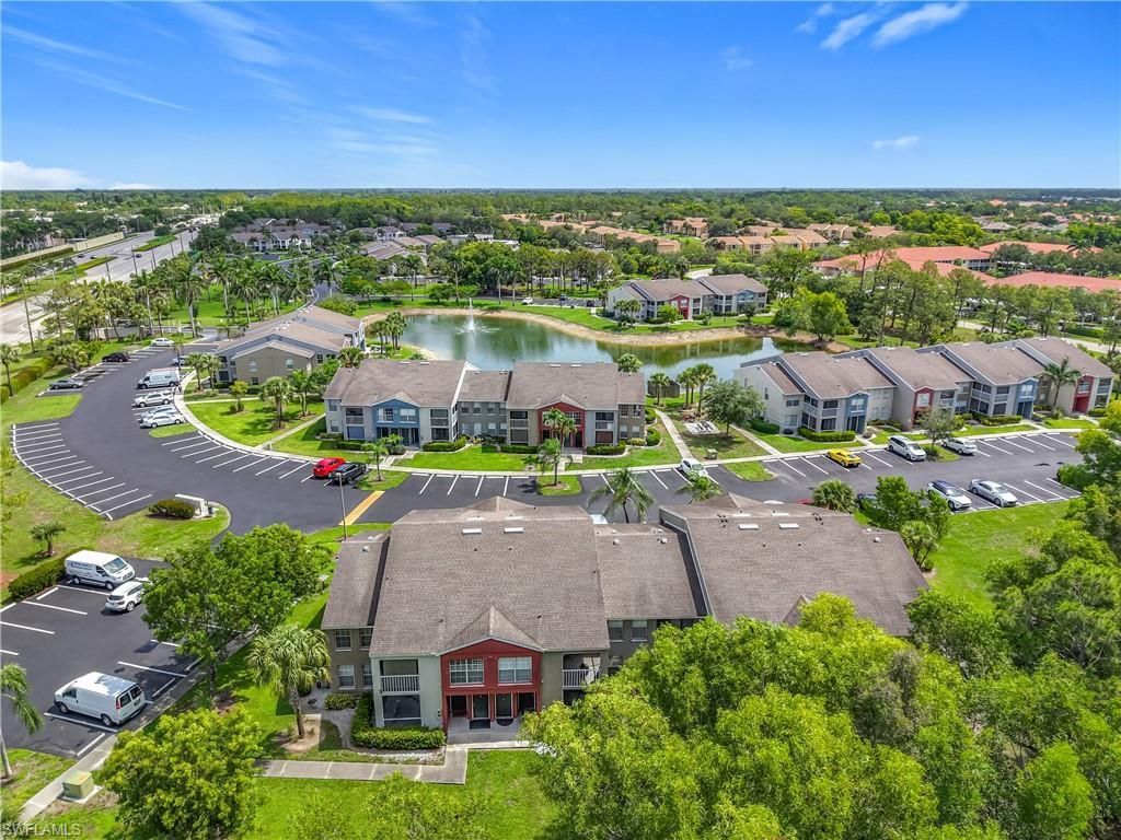 194 Santa Clara Dr, Unit 12, Naples, FL 34104 Photo