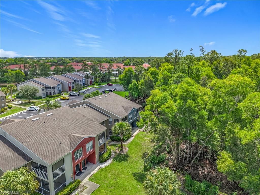 194 Santa Clara Dr, Unit 12, Naples, FL 34104 Photo