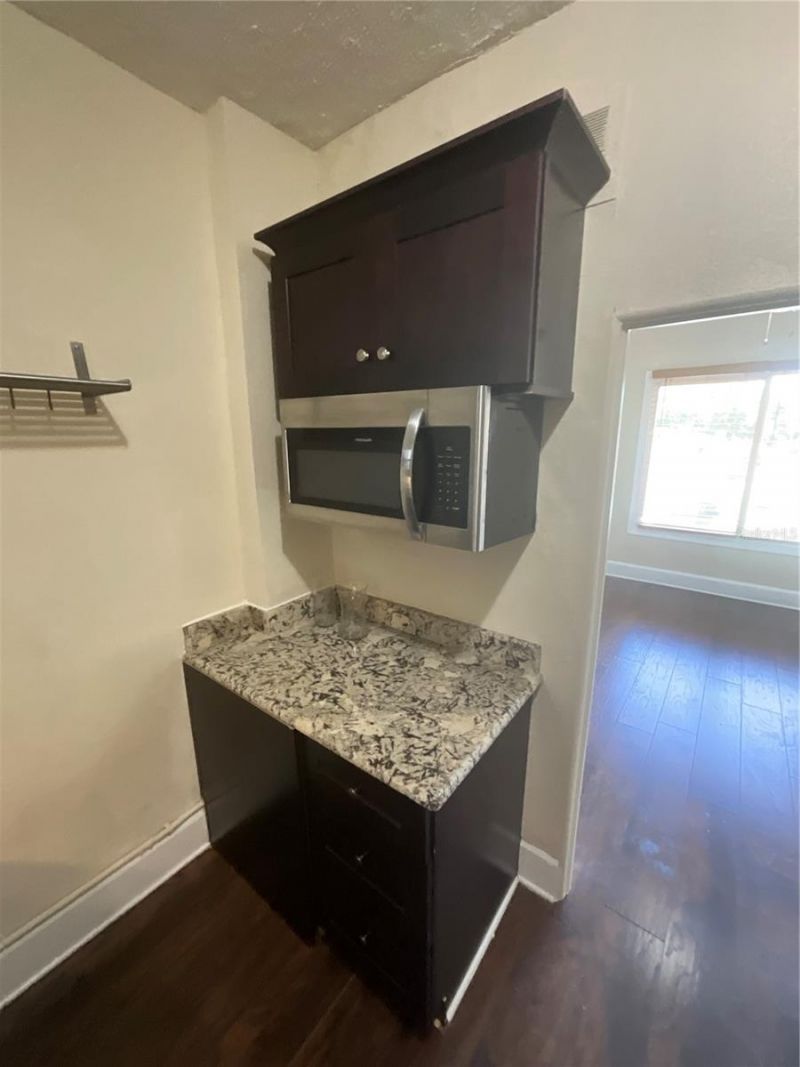 2608 Central Avenue, Unit 4, Saint Petersburg, FL 33712 Photo