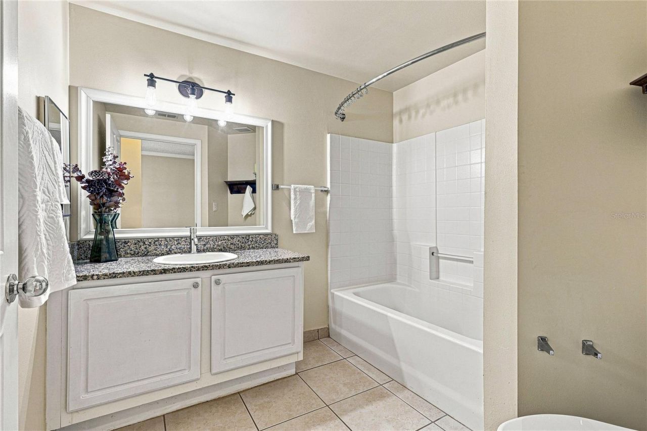5459 Bentgrass Drive, Unit 2-110, Sarasota, FL 34235 Photo