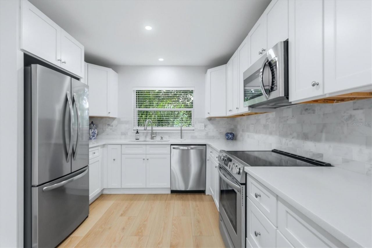 4411 Beneva Road, Sarasota, FL 34233 Photo