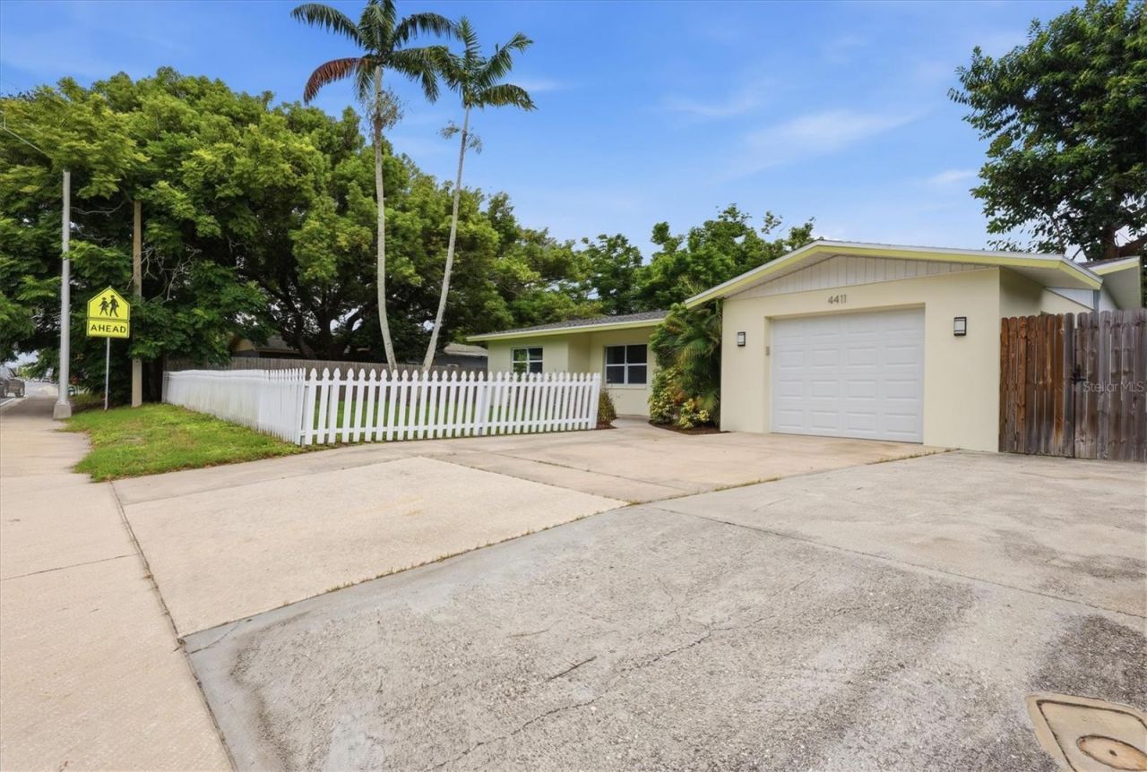 4411 Beneva Road, Sarasota, FL 34233 Photo
