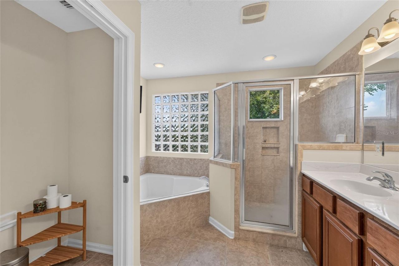 8206 NW 52nd Street, Gainesville, FL 32653 Photo