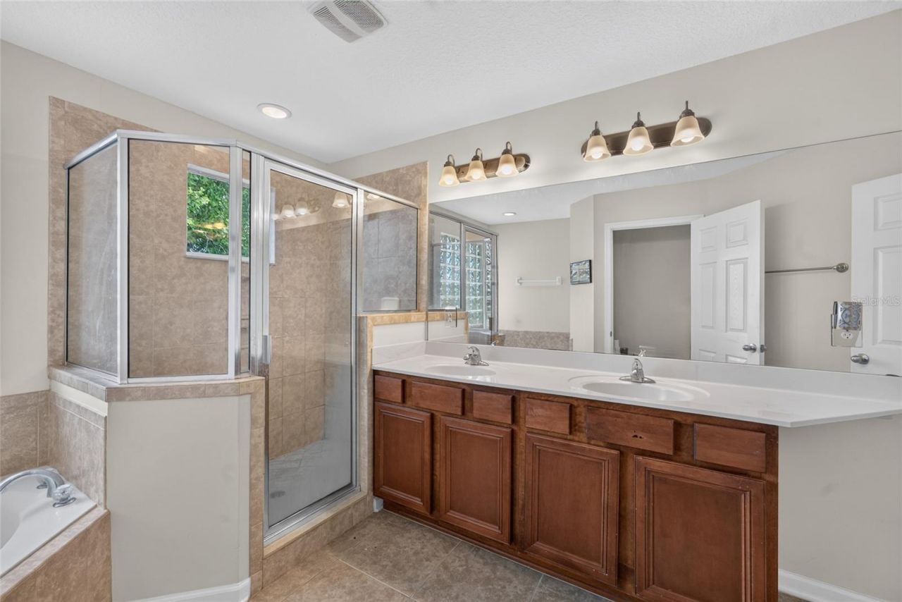 8206 NW 52nd Street, Gainesville, FL 32653 Photo