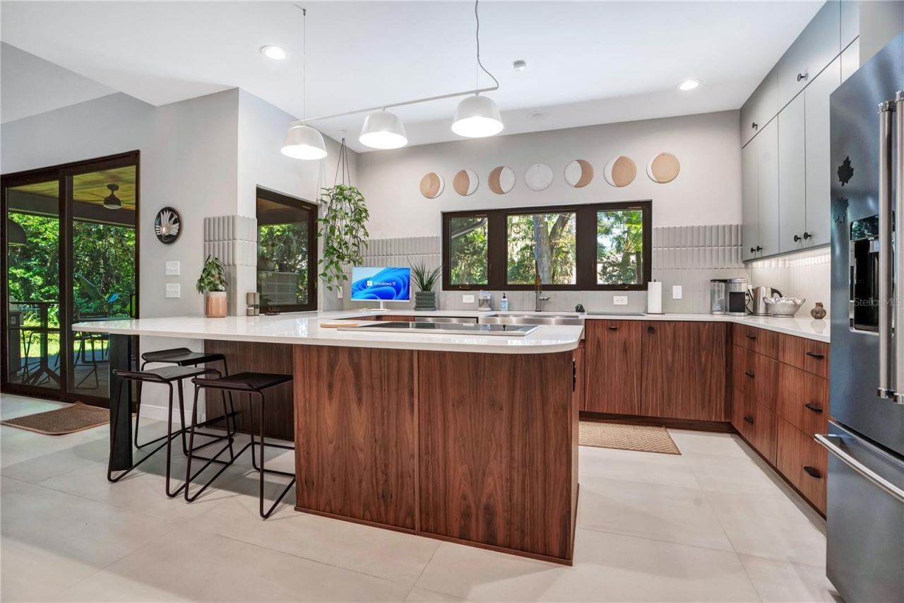 1095 Harbour Island Road, Orlando, FL 32809 Photo