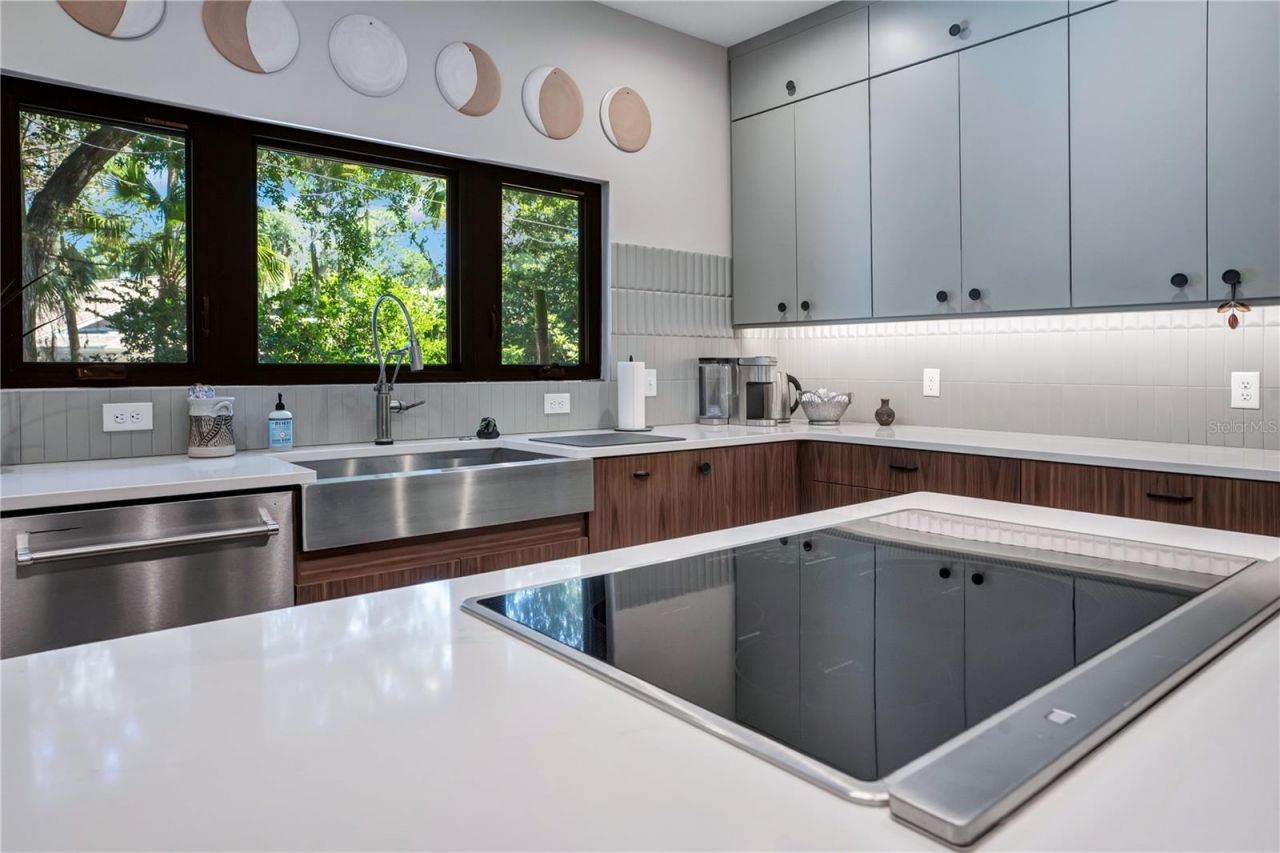 1095 Harbour Island Road, Orlando, FL 32809 Photo