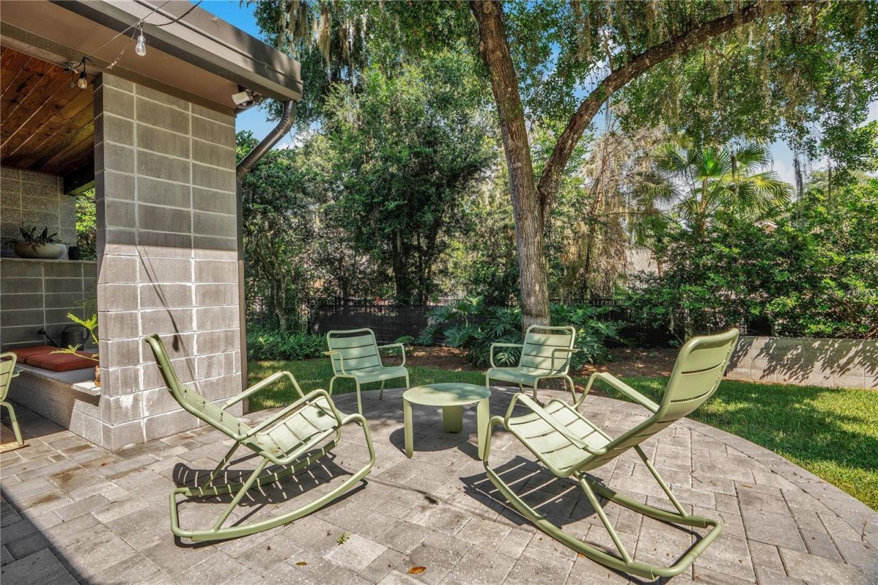 1095 Harbour Island Road, Orlando, FL 32809 Photo