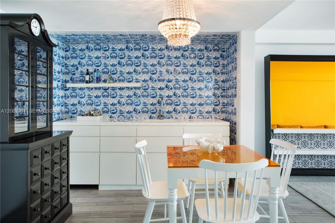 1100 West Ave, Unit 715, Miami Beach, FL 33139 Main Photo