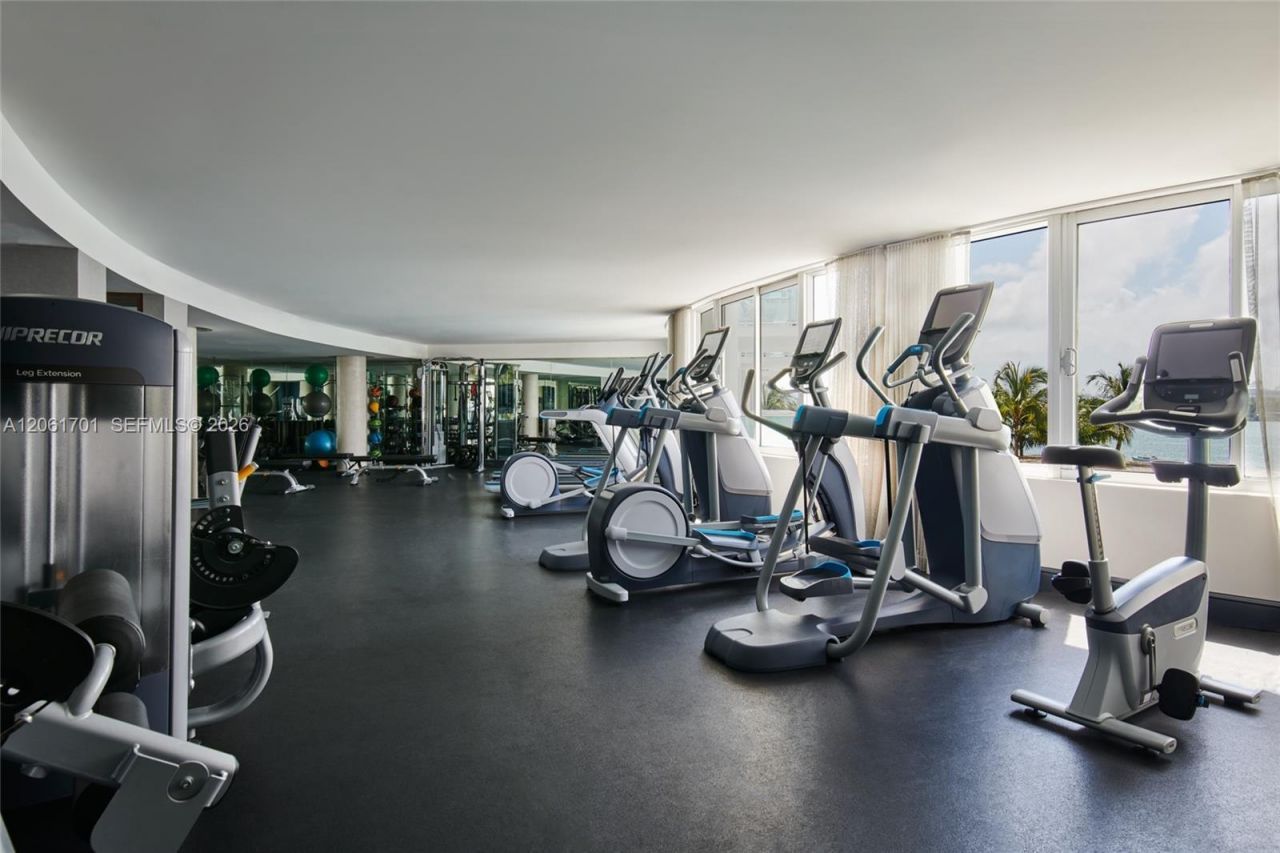 1100 West Ave, Unit 715, Miami Beach, FL 33139 Photo