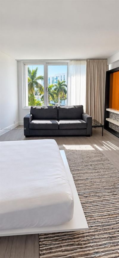 1100 West Ave, Unit 407, Miami Beach, FL 33139 Photo