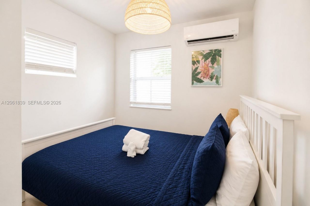 1440 SW 4th St , Miami, FL 33135 Photo