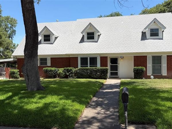 401 Glenhaven Drive, Azle, TX 76020