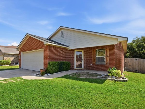 516 Emma Rose TRL , Leander, TX 78641