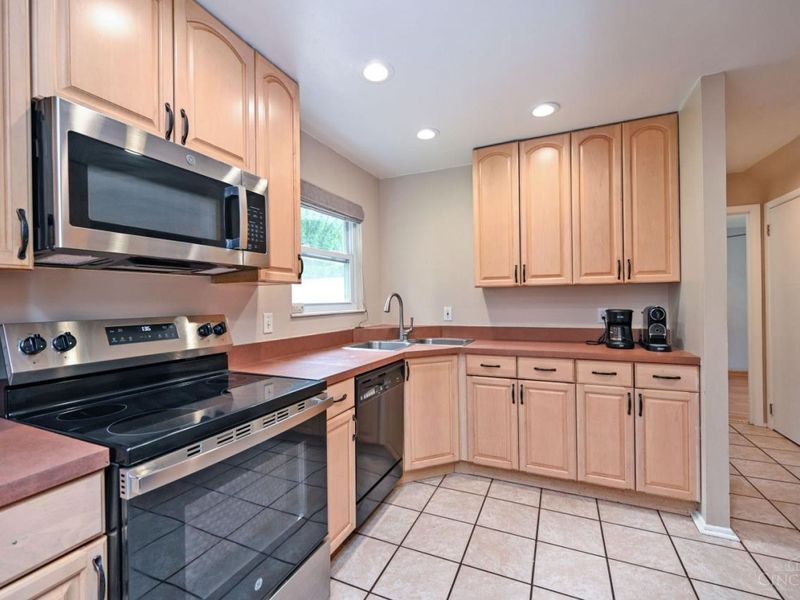 7064 Monongahela Drive, Newtown, OH 45244 Photo 11