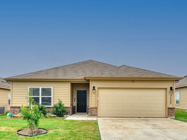 3433 CANYON RDG, Seguin, TX 78155