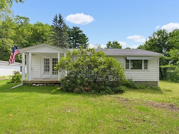 25 Neale Rd, Royalston, MA 01368
