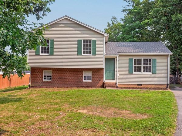 14 KINGSTON CT, STUARTS DRAFT, VA 24477
