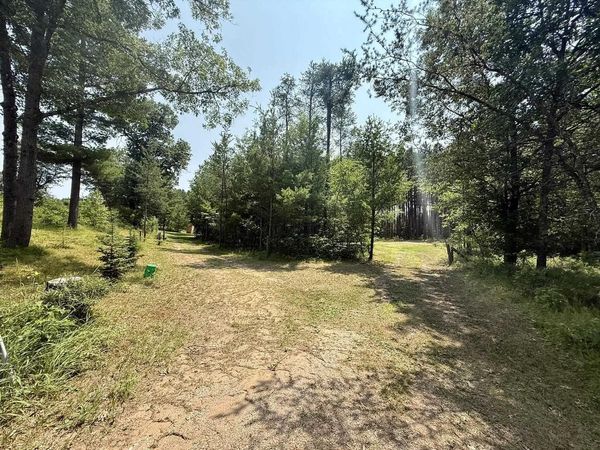 W5923 STATE HWY 180, Wausaukee, WI 54177