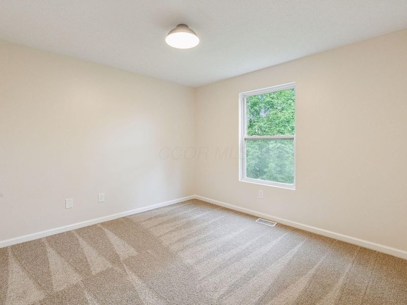 534 Brentwood Drive NE, Newark, OH 43055 Photo 29