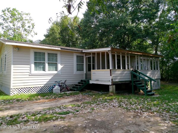 1645 Coy Avenue, Wiggins, MS 39577