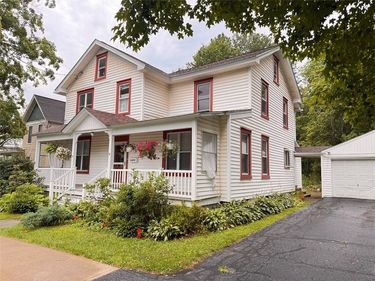 34 Clinton Street , Delhi, NY 13753