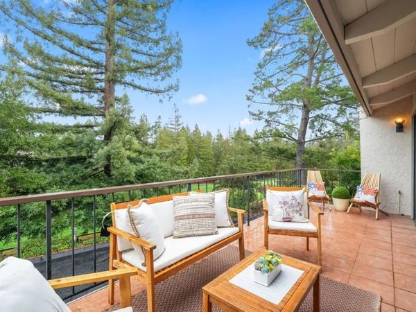 184 Sand Hill Circle, Menlo Park, CA 94025